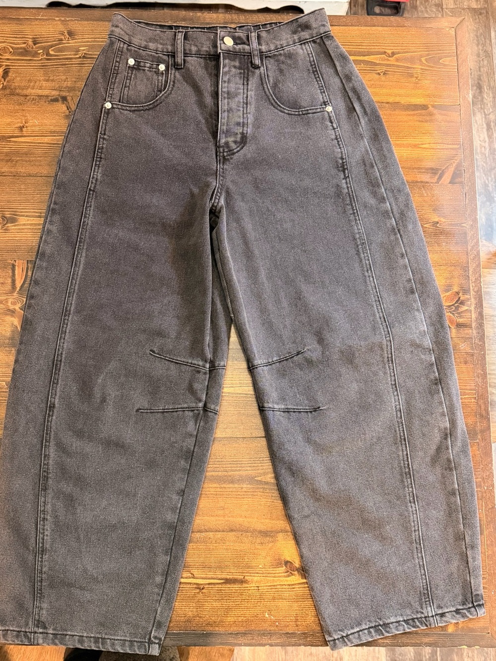 Women’s Davi and Dani Black Washed Barrel Jeans